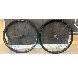 Ruote Shimano Dura Ace C36...